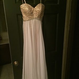 Brand New Prom Dress, Size 8.